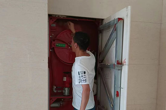 消防維保單位消防維保工作中